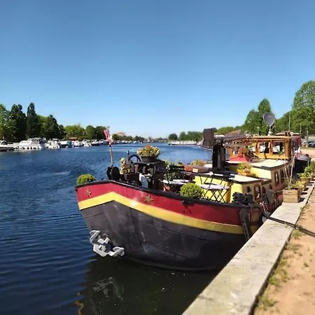 Sympa Avec Petit Dejeuner Entre Canal Et Loire *