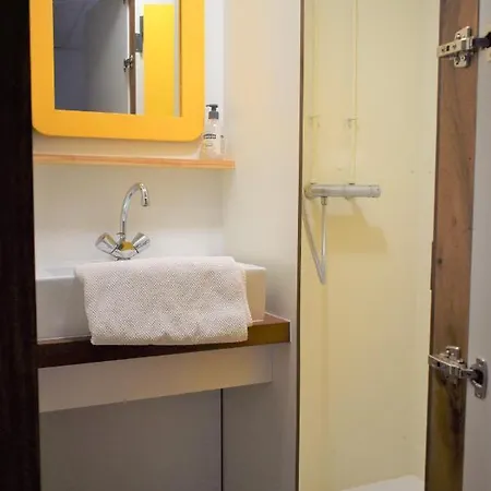 Sympa Et Tres Calme Entre Canal Et Loire Apartamento *