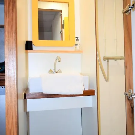 Sympa Et Tres Calme Entre Canal Et Loire Apartamento