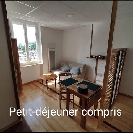 Apartment Sympa Avec Petit Dejeuner Entre Canal Et Loire *